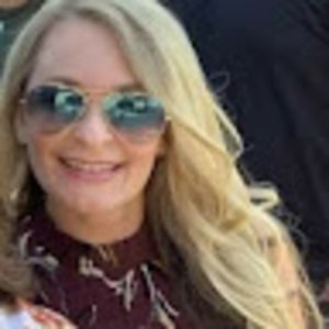 Meet your Posher, Stacy